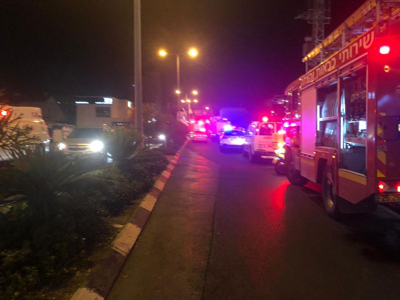 חיפה: שריפה פרצה בהוסטל – הדיירים מחולצים מהמקום photo_2019-05-11_21-40-47