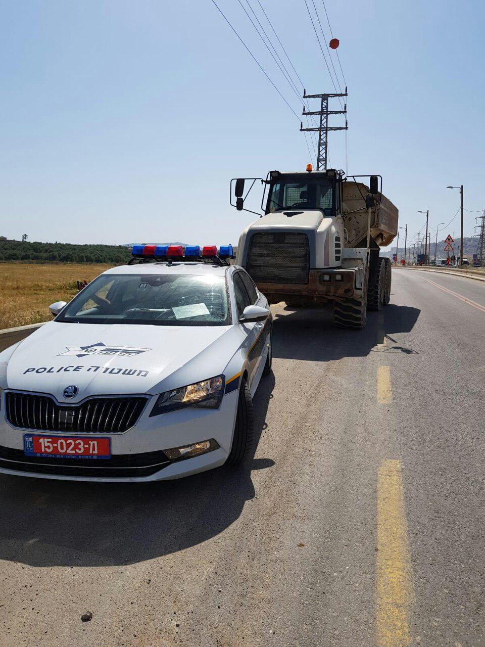 פורעי חוק: בן 17 מוביל 52 טון ללא רישיון photo_2019-05-16_17-43-15