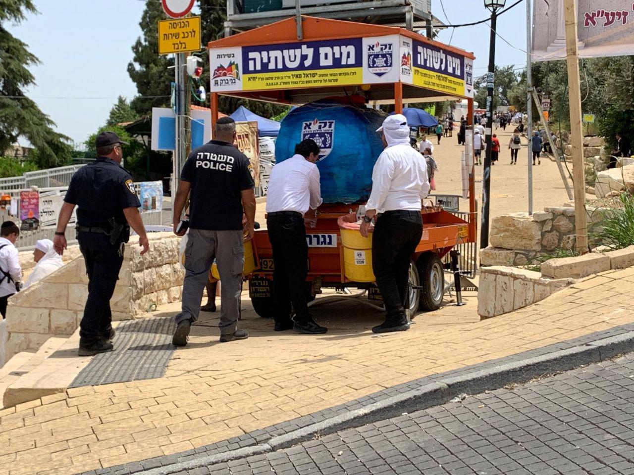 זק"א מירון: אלפי בקבוקי מים, הטענה לפאלפון ותגי זיהוי לילדים photo_2019-05-22_17-23-14