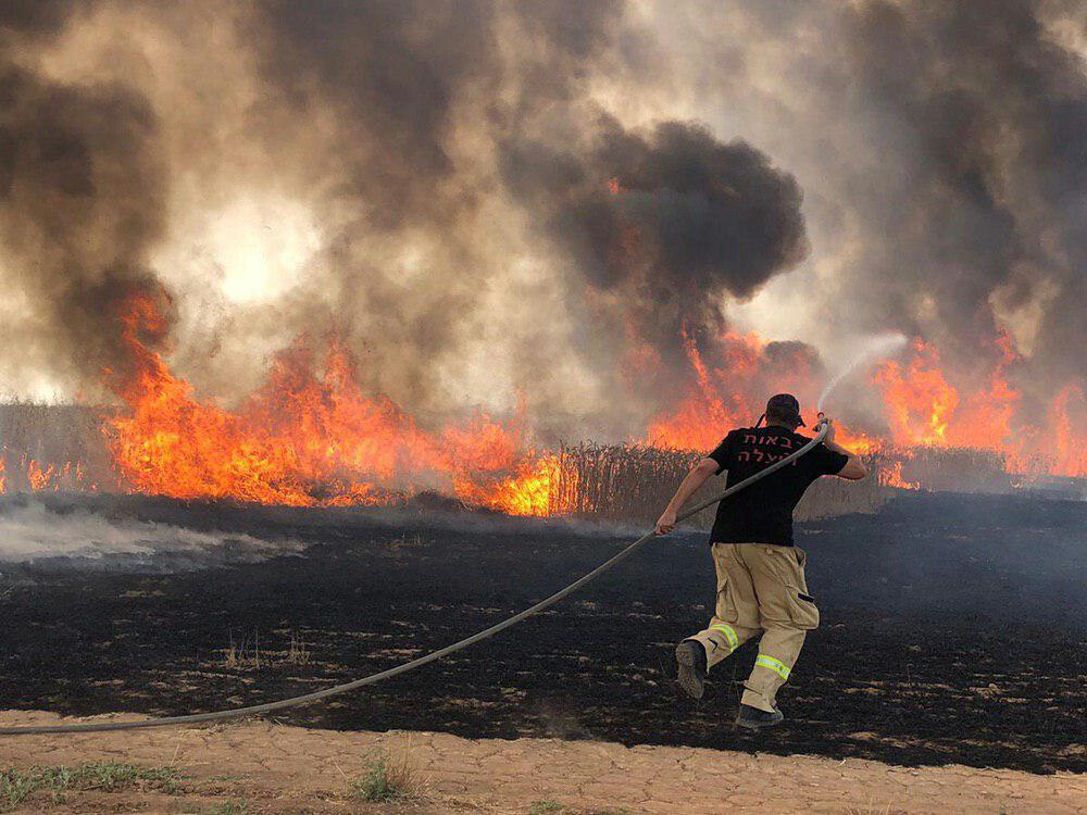 גל שריפות והצתות ענק בכל הארץ: השר ארדן כינס דיון מיוחד נחל עוז: צילום אושרי צימר חדשות 24/7 בפייסבוק
