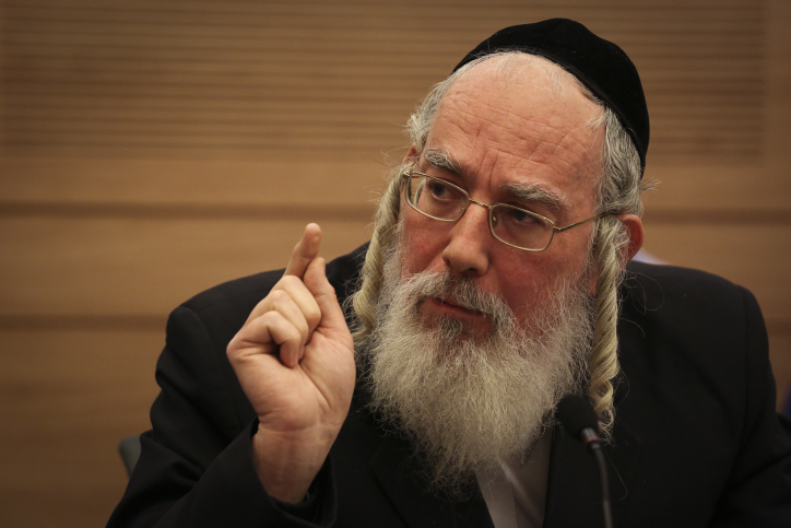 אייכלר לסמוטריץ': "עליך לנער את החלודה מהתחבורה הציבורית" .