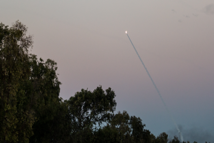 התחממות בדרום: מחבלים שיגרו שני טילים לעבר ישראל שיגור טיל מעזה.אילוסטרציה