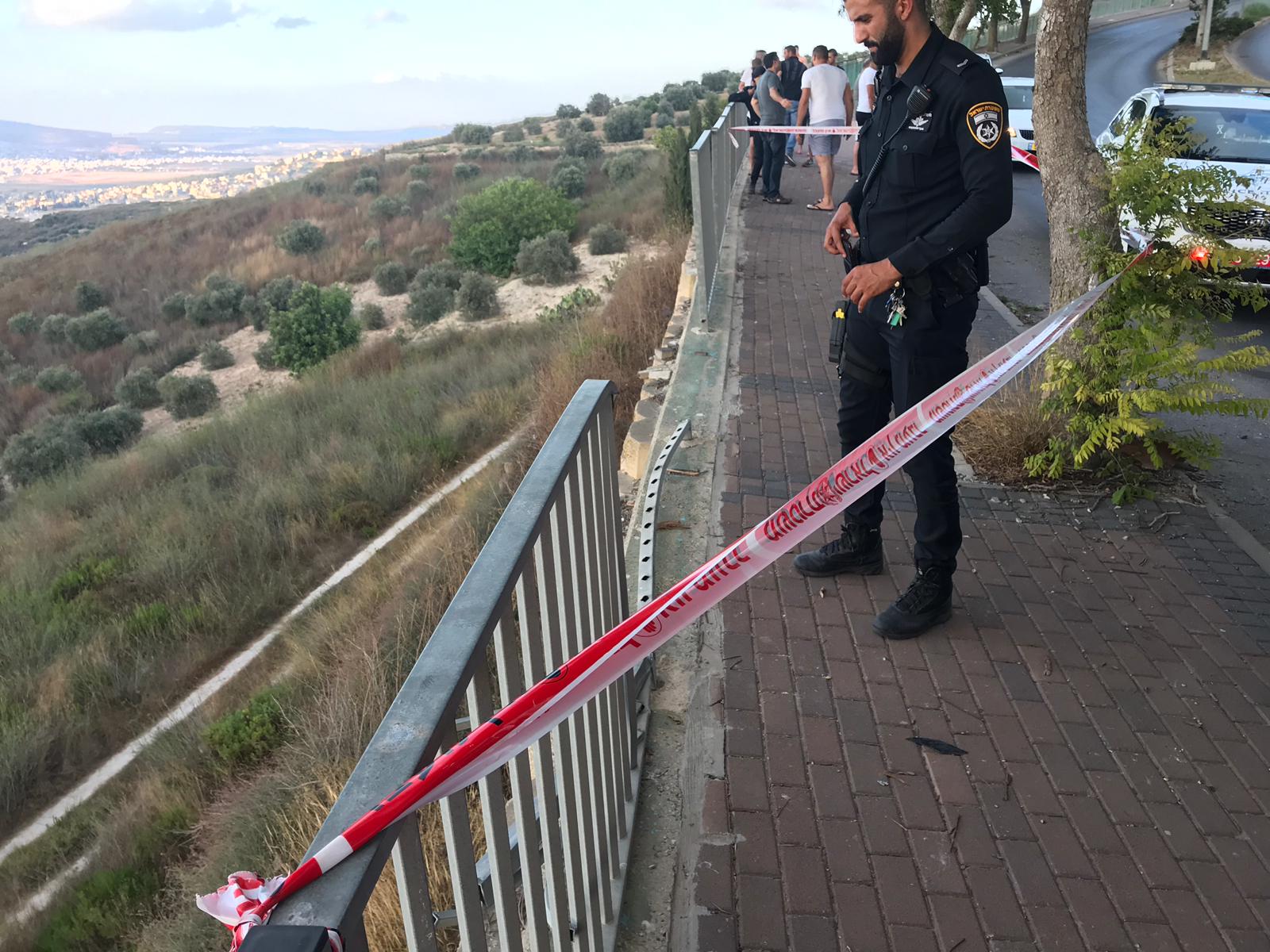 נוף הגליל: רכב הדרדר לתהום, שתי פצועות פונו במסוק זירת התאונה