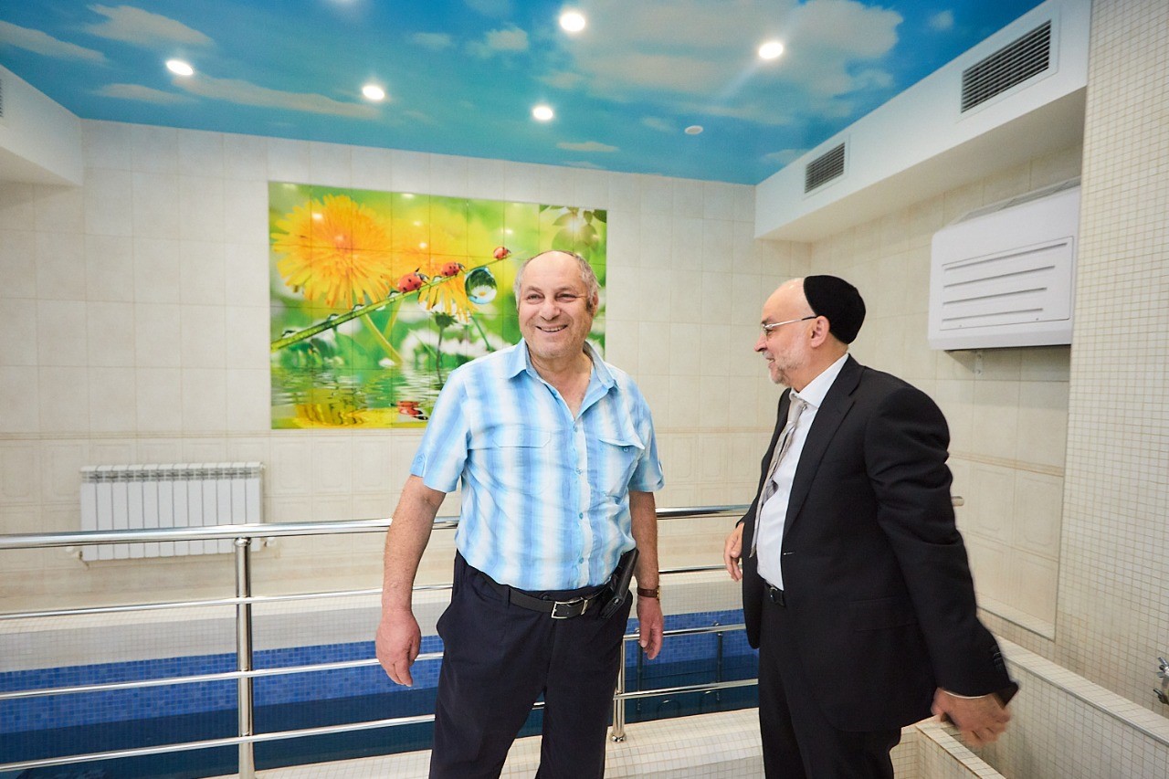 נחנך מקווה טהרה מפואר בעיר לוברצי ליד מוסקבה חנוכת מקווה לוברצ'י מוסקבה