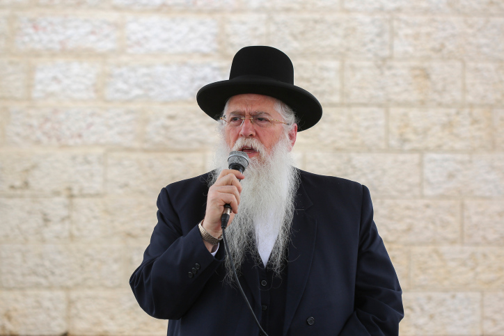 פרוש בביקור בהתיישבות: "יש שמדברים הרבה ויש שבונים הרבה" .