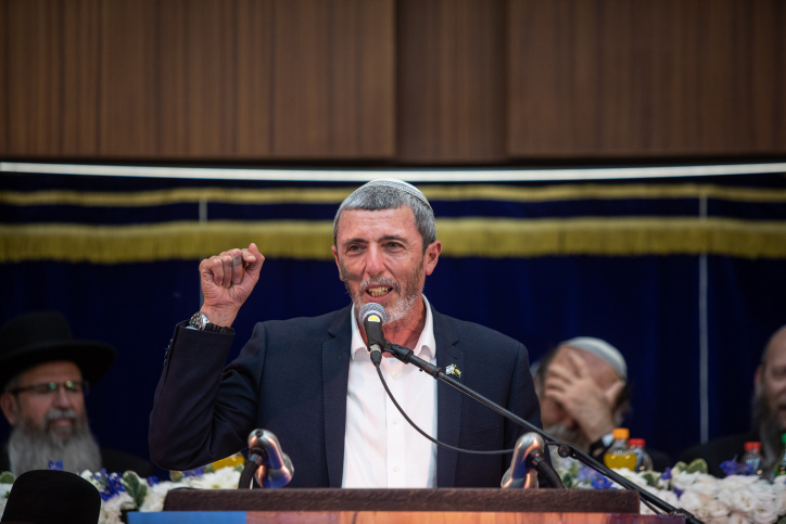 עימות בין הורביץ לרב פרץ: "כשהגשת תוכניות ברדיו – חילצתי פצועים" .