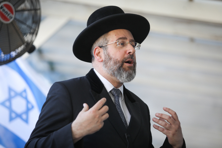 הרב הראשי לר"מ איטליה: "אל תפגעו בבית העלמין בו טמונים גדולי עולם" .