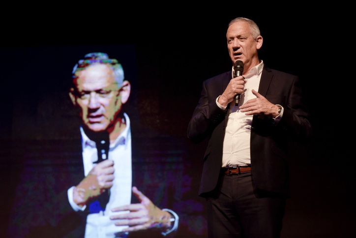 התגובות להצהרה: "בימין מברכים, בשמאל ציניים והערבים מגנים" .