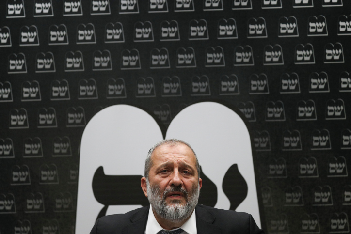 דרעי: "יש עוד הרבה אפשרויות חוץ מבחירות נוספות – חכו ותראו" .