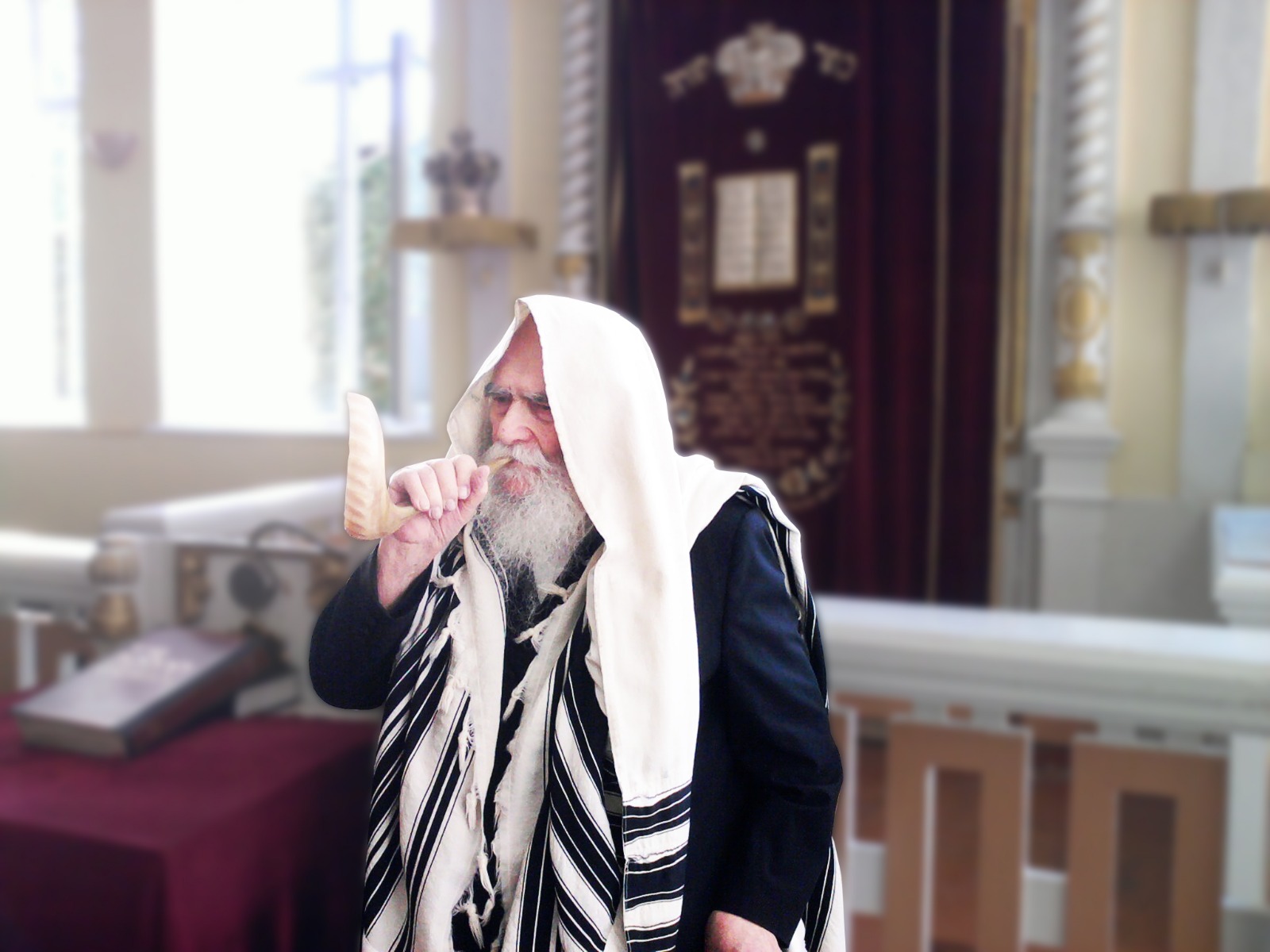 לאחר פטירת הסבא: הנכד מגיע להאיר את האור היהודי במולדובה הגאון רבי זלמן אבלסקי זצ"ל, רבה של מולדובה