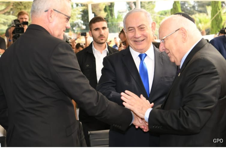 ביבי או גנץ: נשיא המדינה יפגש עם נציגי המפלגות ריבלין, נתניהו וגנץ