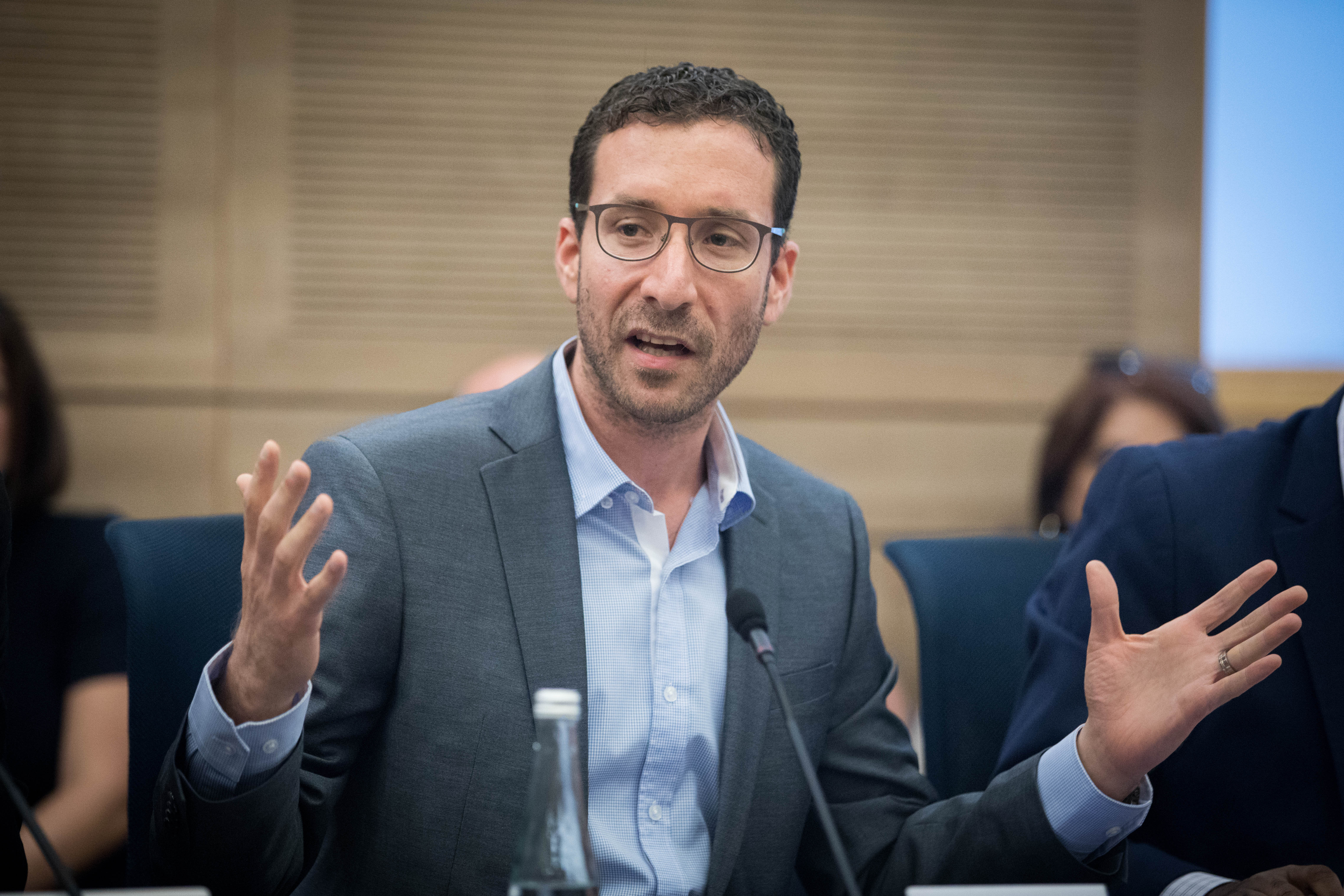 שדולת הגמלאים: "אין סיבה שהגמלאים יהיו הקופה של האוצר" ח"כ איציק שמולי