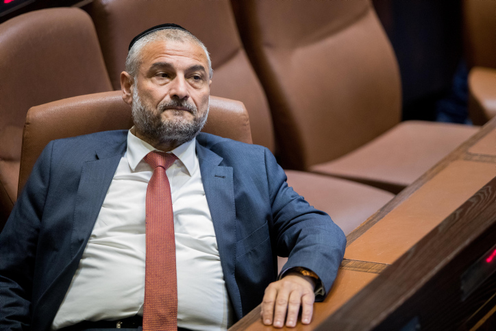 ח"כ אבוטבול קורא לחרם צרכנים על עסקים מחללי שבת: "שינוחו בחול" משה אבוטבול