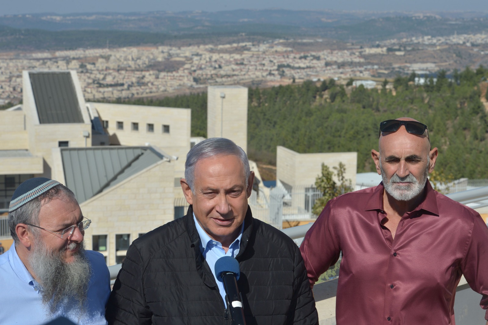 נתניהו בגוש עציון על הצהרת טראמפ: "הישג שיעמוד לדורות" WhatsApp Image 2019-11-19 at 13.48.16