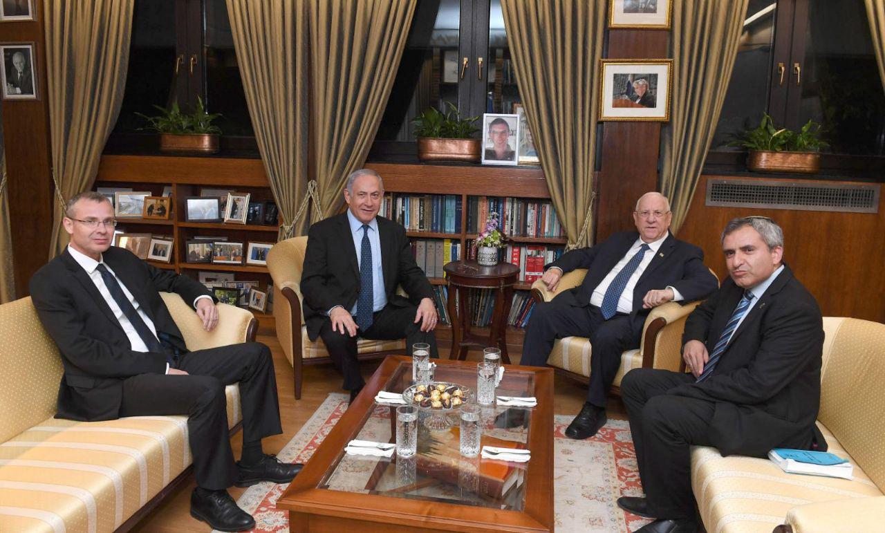 ערב פקיעת המנדט: ראה"מ נפגש עם הנשיא; התקרבות בין כחול לבן לליכוד ראש הממשלה והנשיא הערב