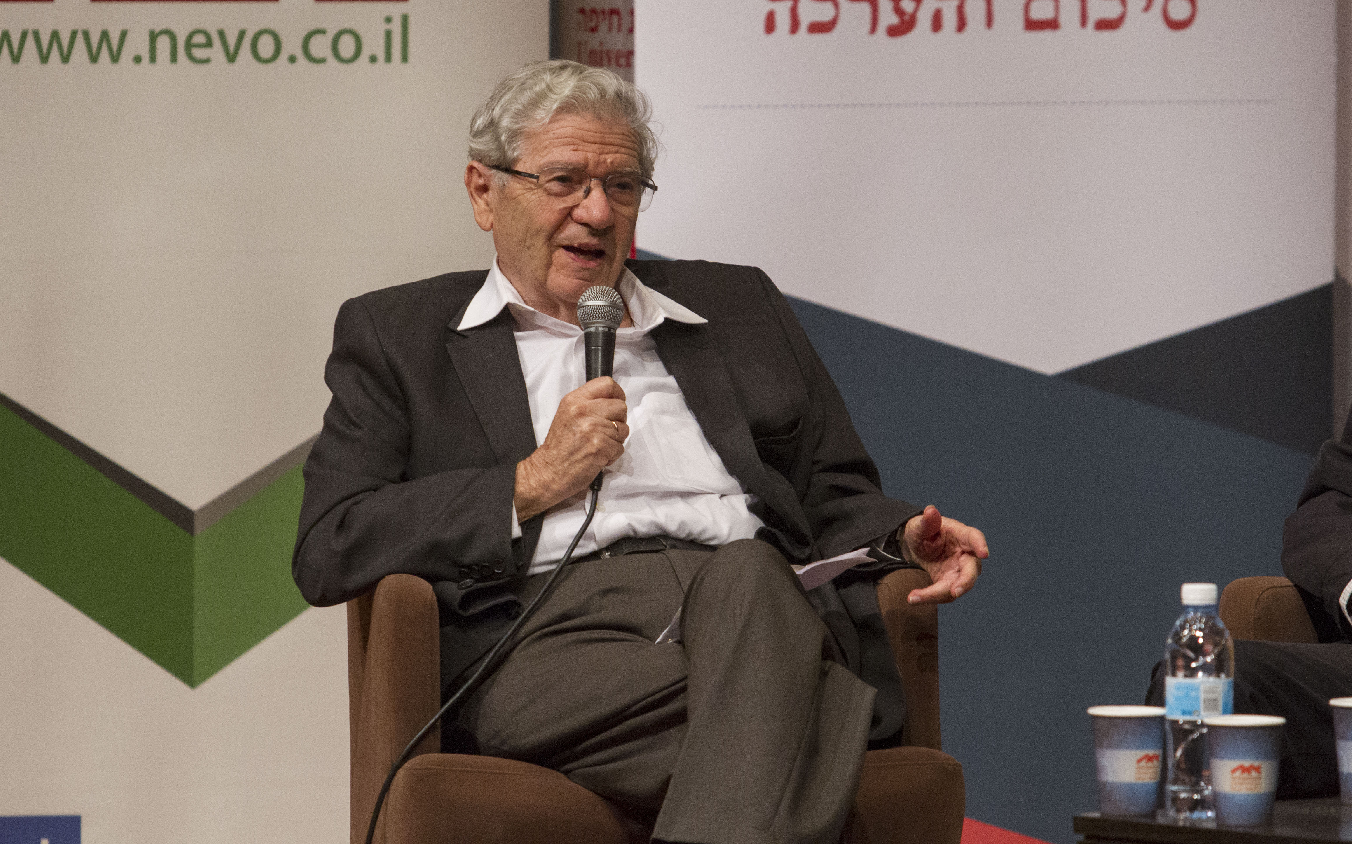 מכתב גלוי לאהרן ברק // חיים ולדר השופט בדימוס אהרן ברק