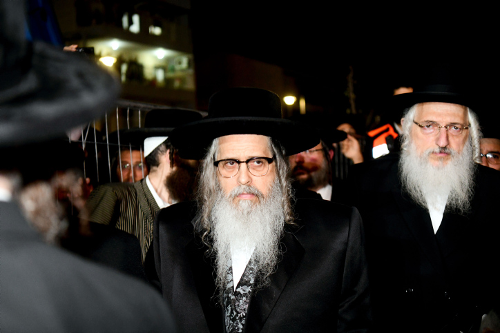 לאחר ההתקפה הרצחנית בסאטמר: האדמו"ר יגיע לביקור ולסעודת הודיה ULTRA ORTHODOX JEWISH SATMAR