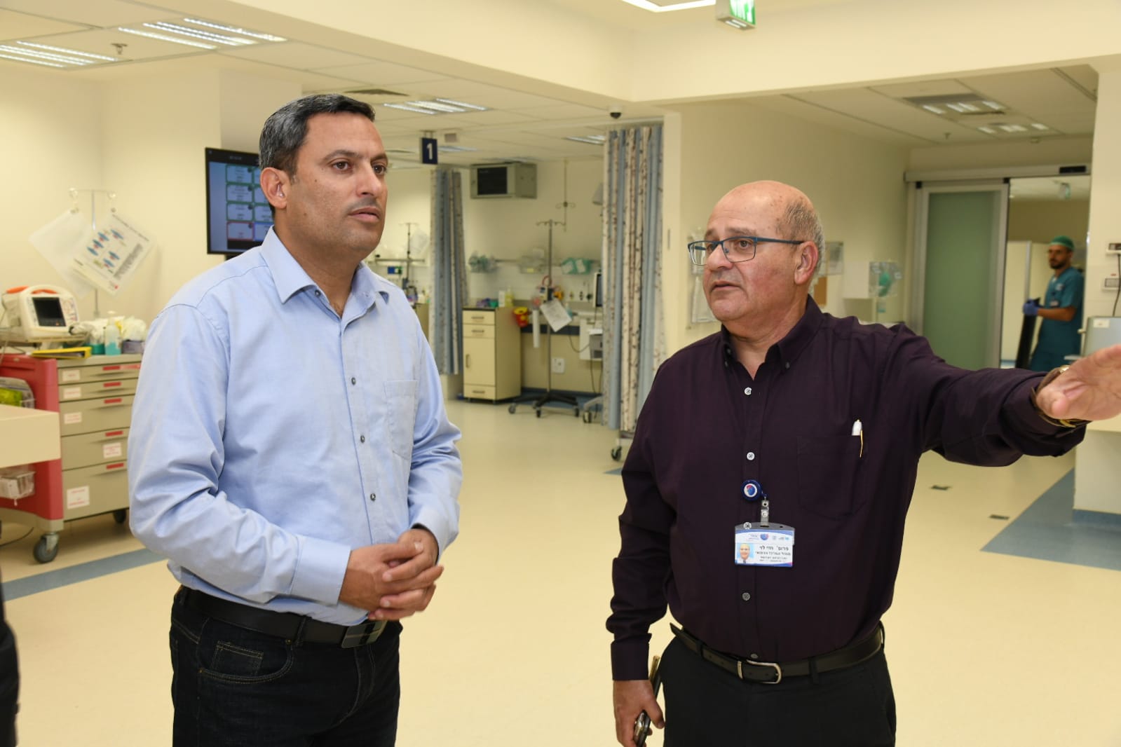 ר"ע שדרות סייר במרכז הרפואי ברזילי וחזה במהפכה ברזילי - ביקור ראש העיר שדרות (5)